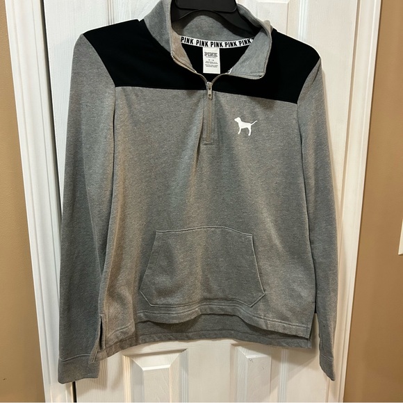 Victoria's Secret PINK Quarter Zip Gray/Black Logo Adult Medium - Picture 1 of 6